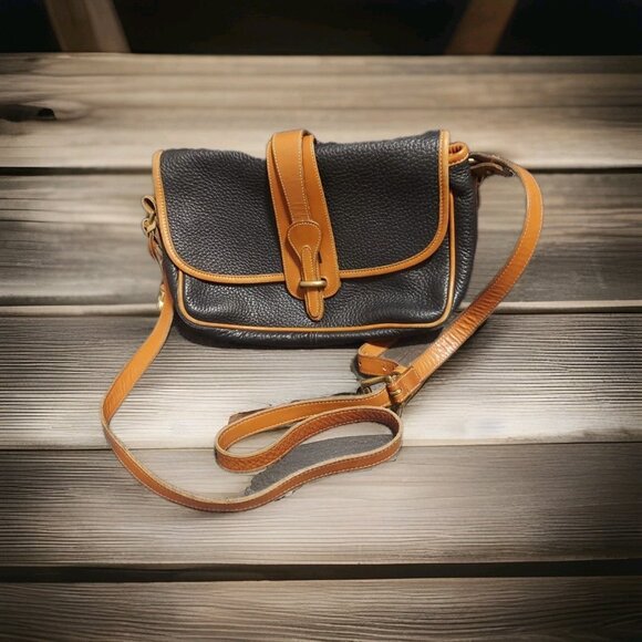 Vintage Dooney and Bourke Equestrian Crossbody Bag Pebbled Leather Black - Picture 1 of 16